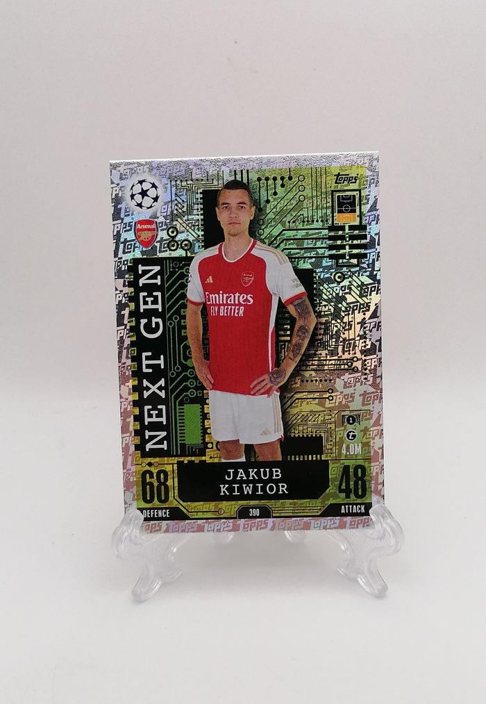 Carte Match Attax 2023-24 NEXT GEN Jakub Kiwior n°390 ARSENAL FC.