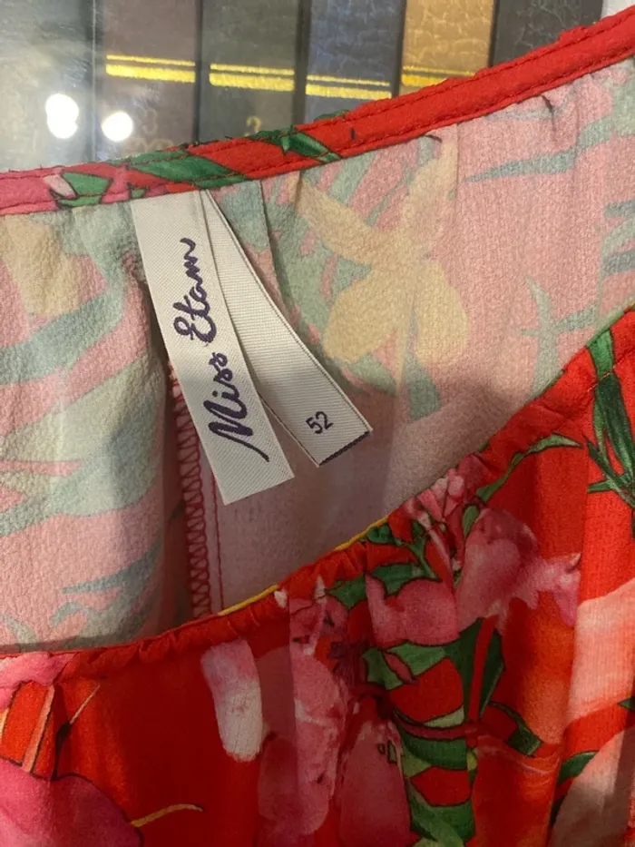 superbe robe épaules dénudées Miss Etam taille 52 fleuri - photo numéro 4