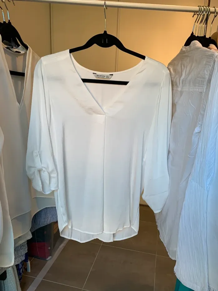 Blouse chemisier Stradivarius taille M - photo numéro 3