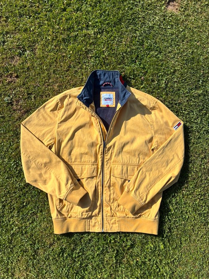 Veste Tommy hilfliger jaune taille xl très bon état - photo numéro 2