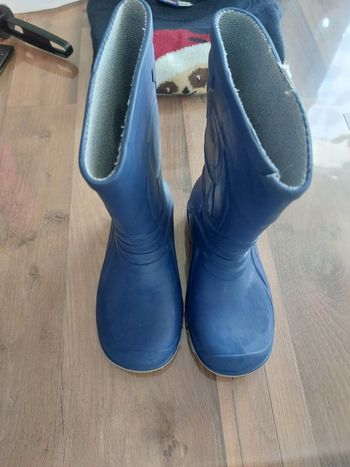 Bottes garçon  taille 24-25