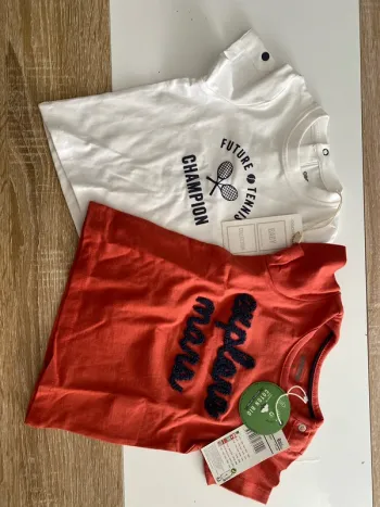 T shirt 9 mois