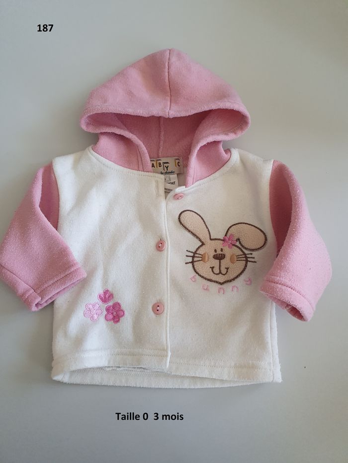 Veste blanche et rose Taille 0 3 mois