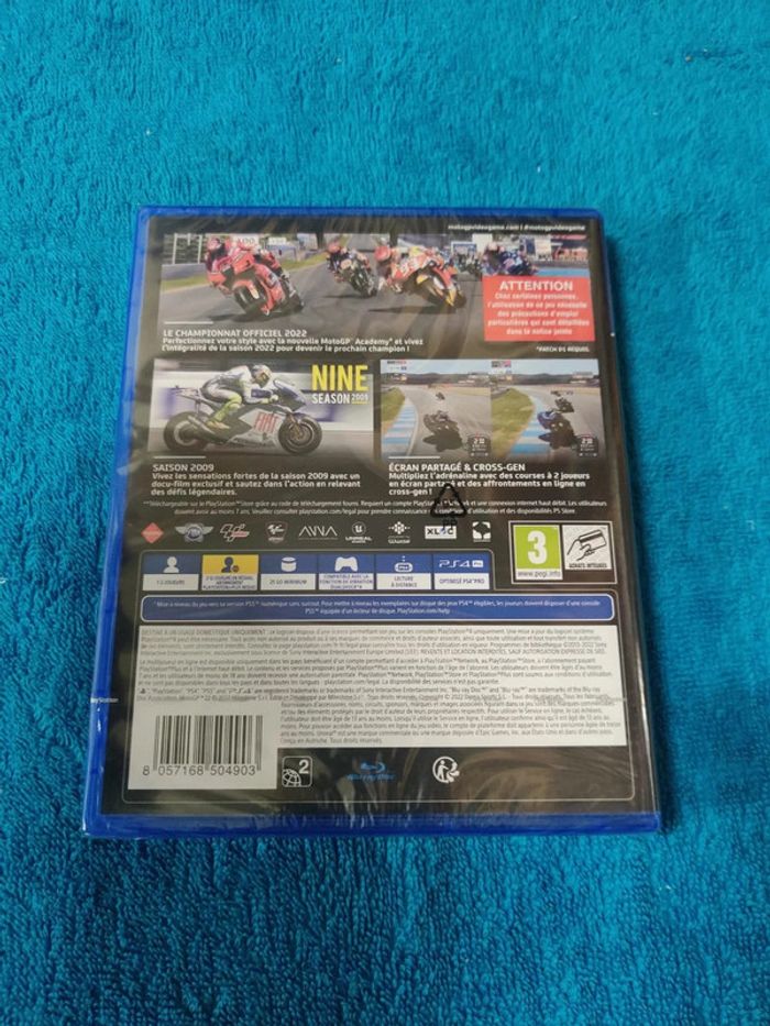 PS4 MotoGP 22 - photo numéro 2