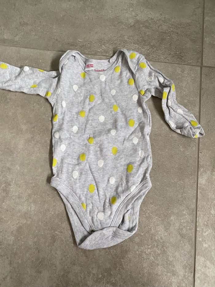 Lot body taille 6 mois - photo numéro 7