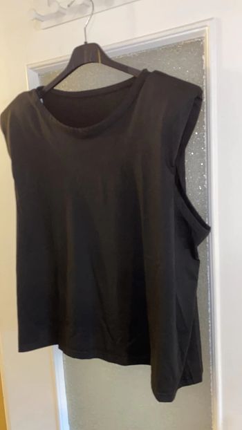 Tshirt noir epaulette taille L