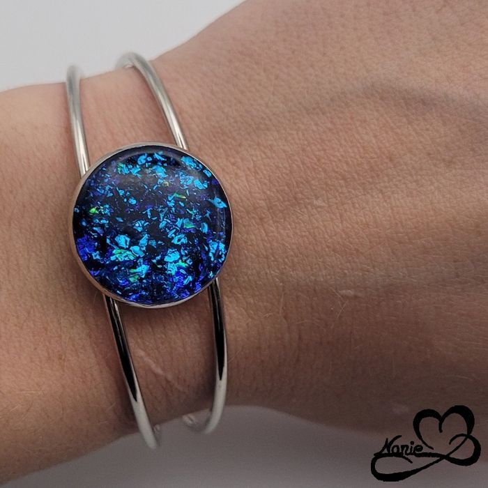 Jonc en résine argenté et bleu pailleté