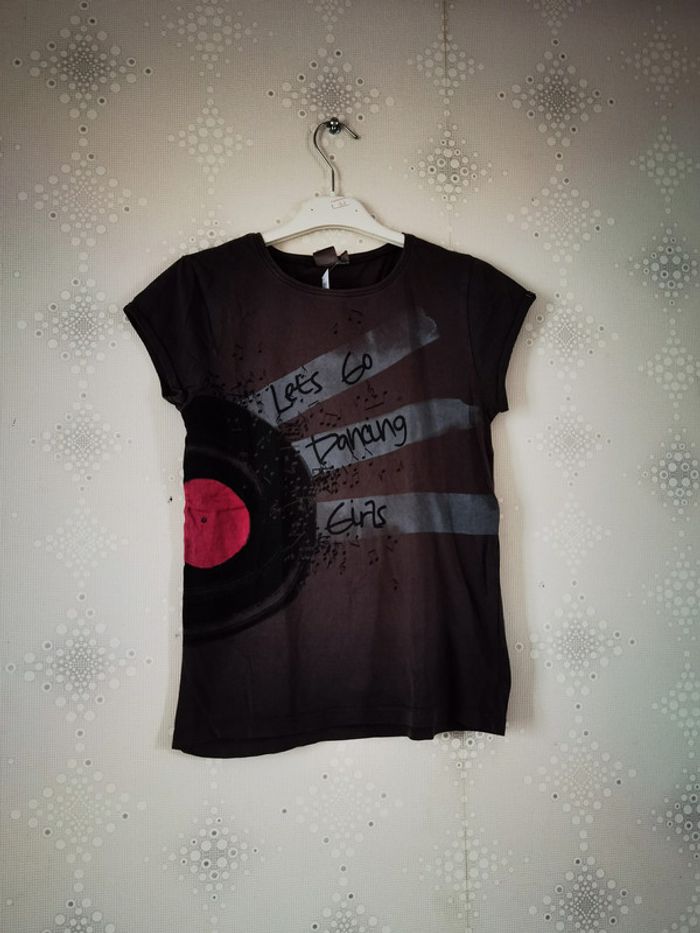 D2571 - tee-shirt MC fille 12 ans