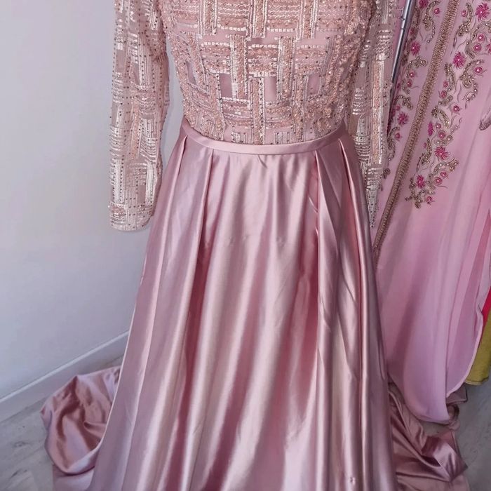 Robe de soirée - photo numéro 4