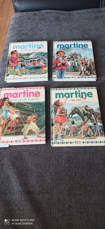 4 livres Martine