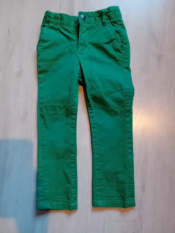 Pantalon vert 24 mois