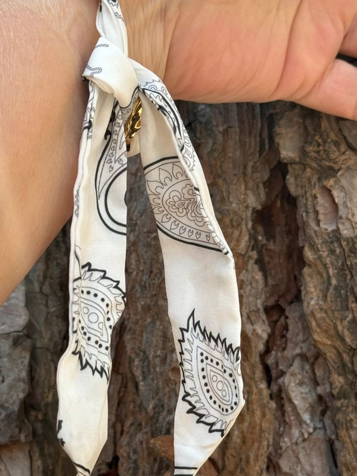 Bracelet jonc large réglable acier inoxydable or bandana traversant - photo numéro 2