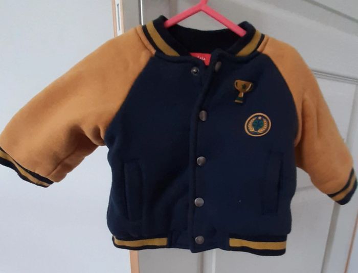Veste chaude 12 mois