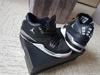 Basket Jordan flight 23