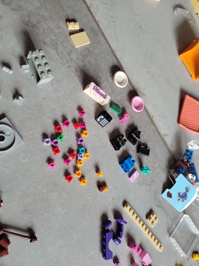 Enorme lot group lego plis de 800 pièces - photo numéro 8