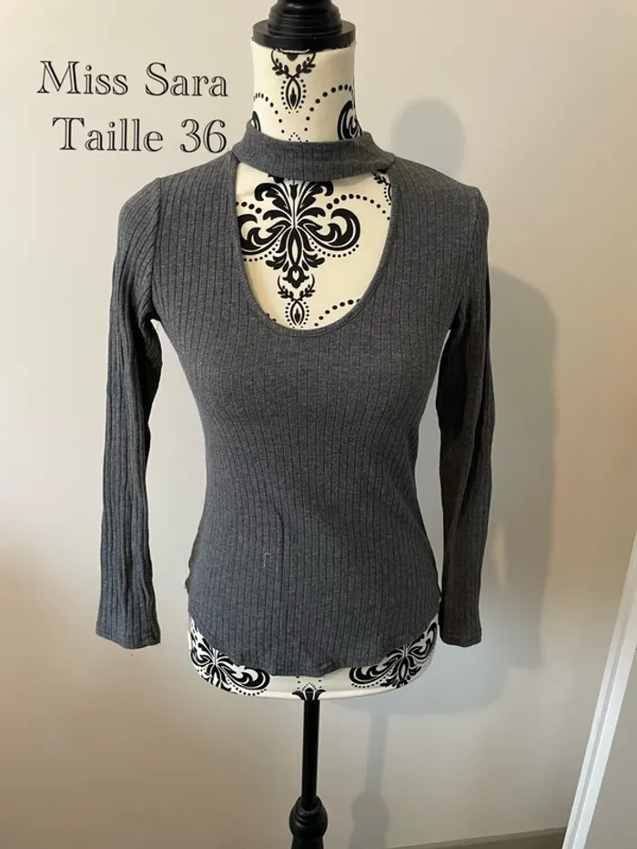 Top Miss Sara - Coupe moulante - Taille 36