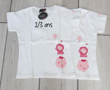 Lot de 2 tee shirts neufs 2/3 ans (ideal jumelles)