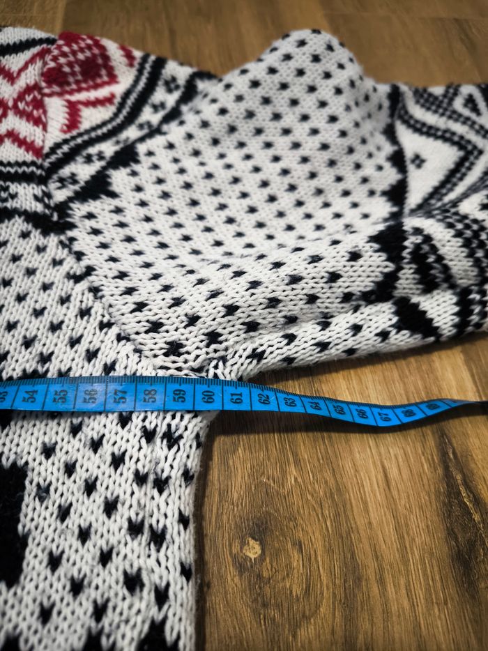 Veste zippée, flocon et renne, taille L, très bon état - photo numéro 8