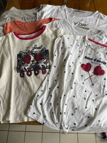 Lot tee shirts fille