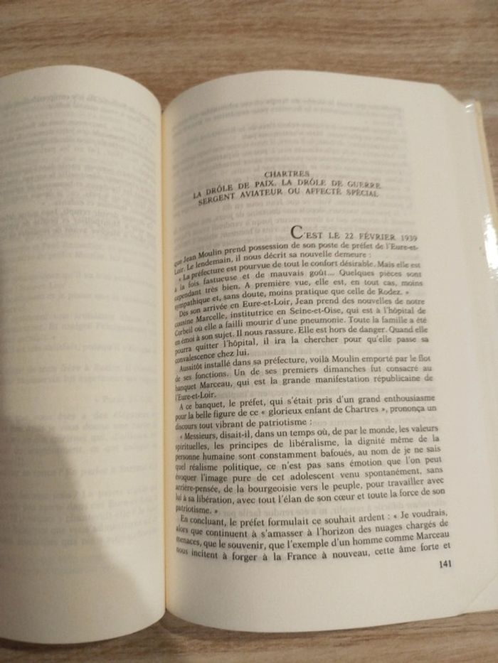 Livre Jean Moulin - photo numéro 5