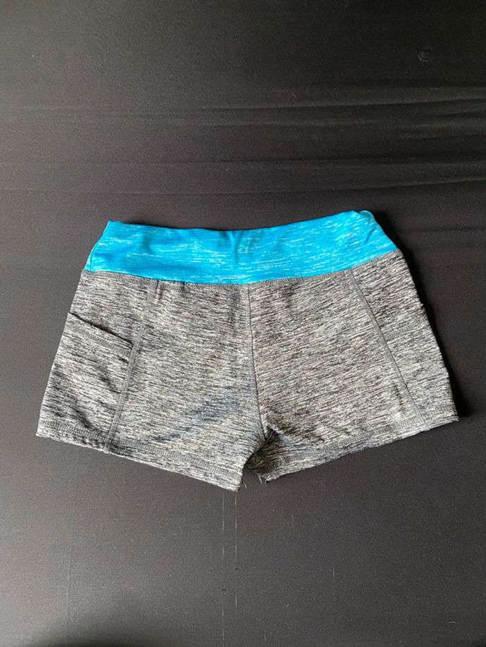 Short nike - photo numéro 2