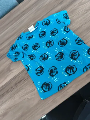 T-shirt Jurassic world 4-6ans