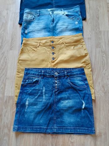 Lot mini jupe femme taille 42