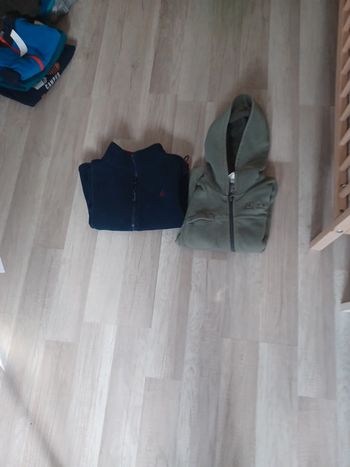 Lot de 2 vestes polaire