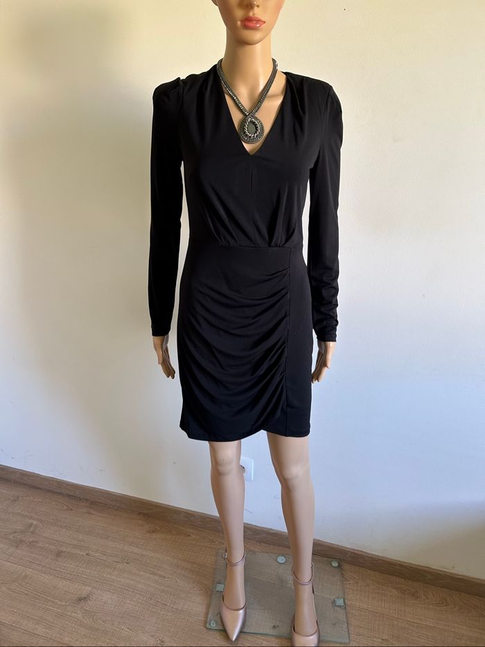 Robe noire drapée à manches longues Morgan taille 34 jamais portée - photo numéro 3