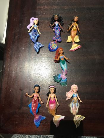 Figurine sœurs princesse  ariel la petite sirène disney