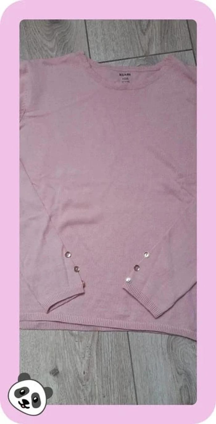 Pull fin kiabi rose 3 boutons bas de manches 10 ans neuf jamais porté - photo numéro 2