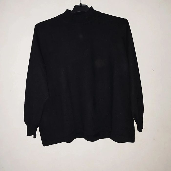 Pull doux col montant noir vintage - photo numéro 4