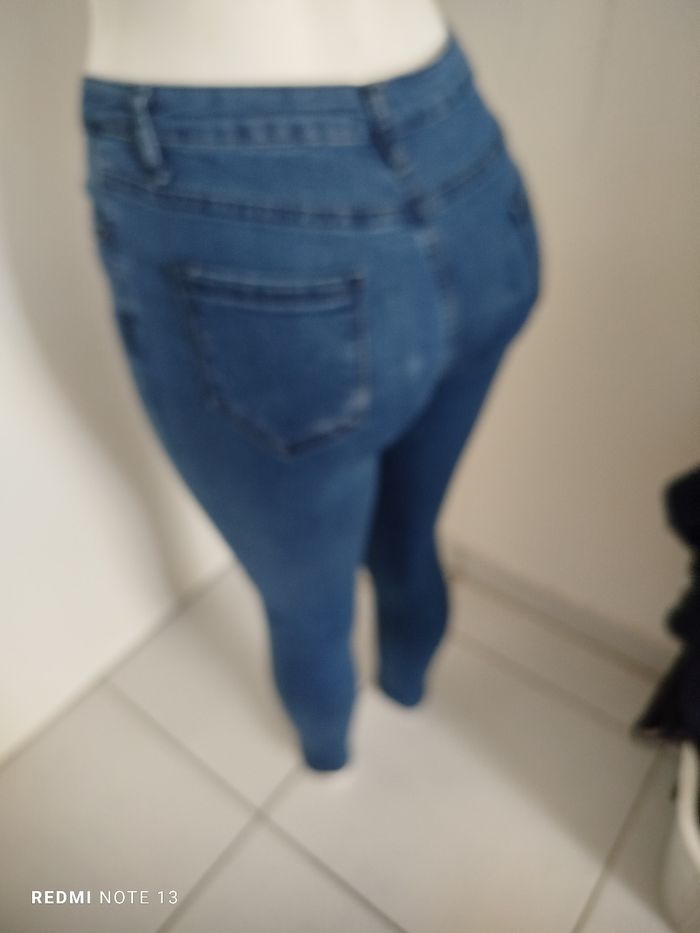 #kytieSfemme. Jeans slim taille S - photo numéro 4