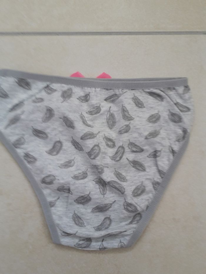 Lot 2 slips - 12 ans - photo numéro 3