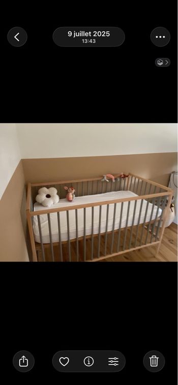 Lit bébé + matelas 