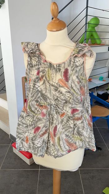 Joli haut cotelac taille 1