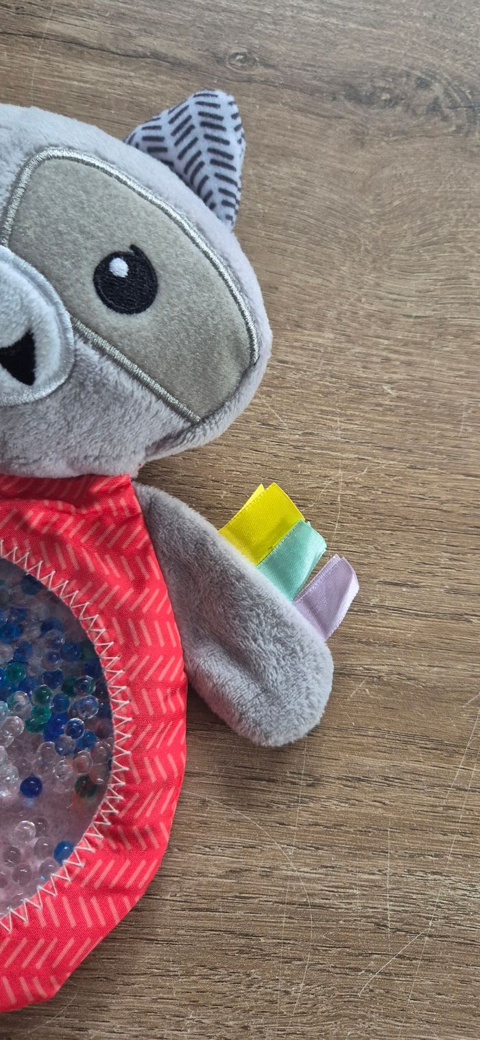 Doudou sensoriel raton laveur - photo numéro 5
