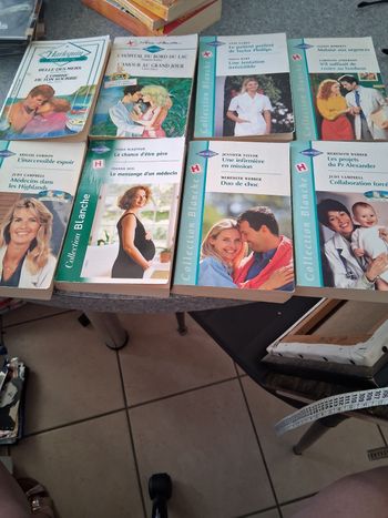 Lot de 8 romans " collection blanche " harlequin