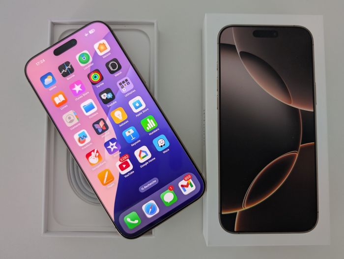 I P h o n e 16 pro Max