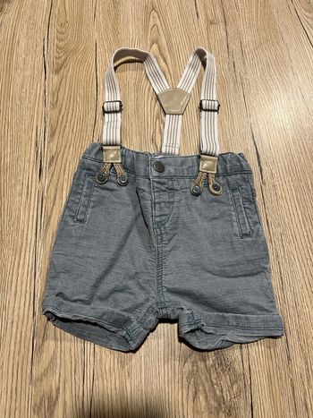 Short à bretelles - 6 mois