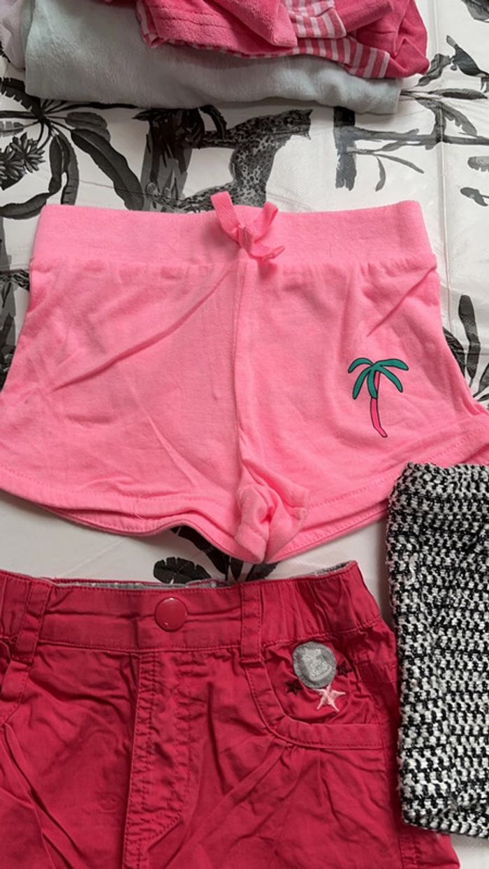 Lot de 2 short et 1 jupe 12 mois - photo numéro 2