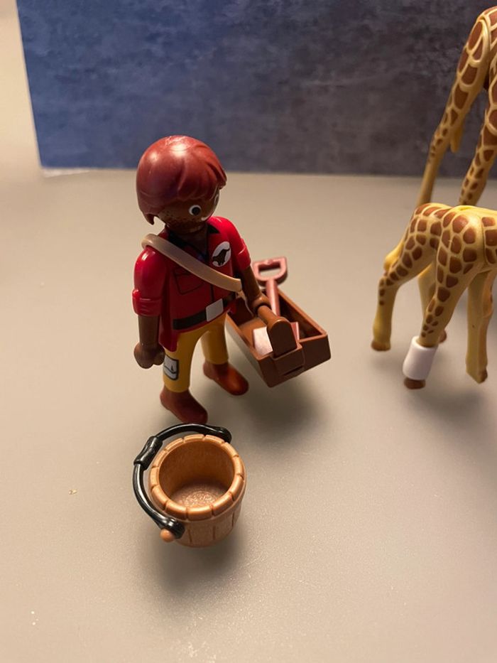 Playmobil safari girafe soigneur - photo numéro 3