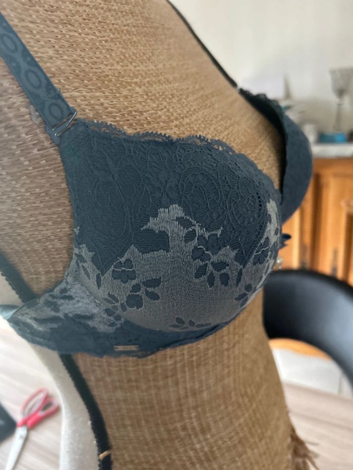 Soutien gorge valege - photo numéro 3