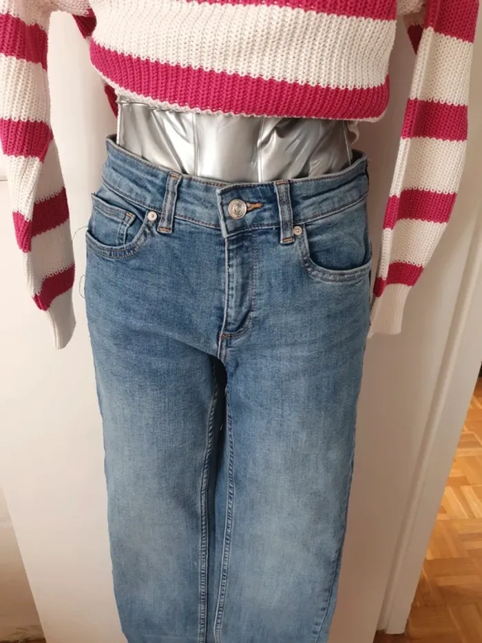 Jeans droit push up - photo numéro 2