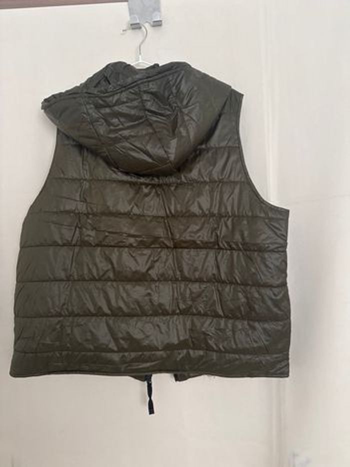 Veste sans manche kaki Zara - photo numéro 2