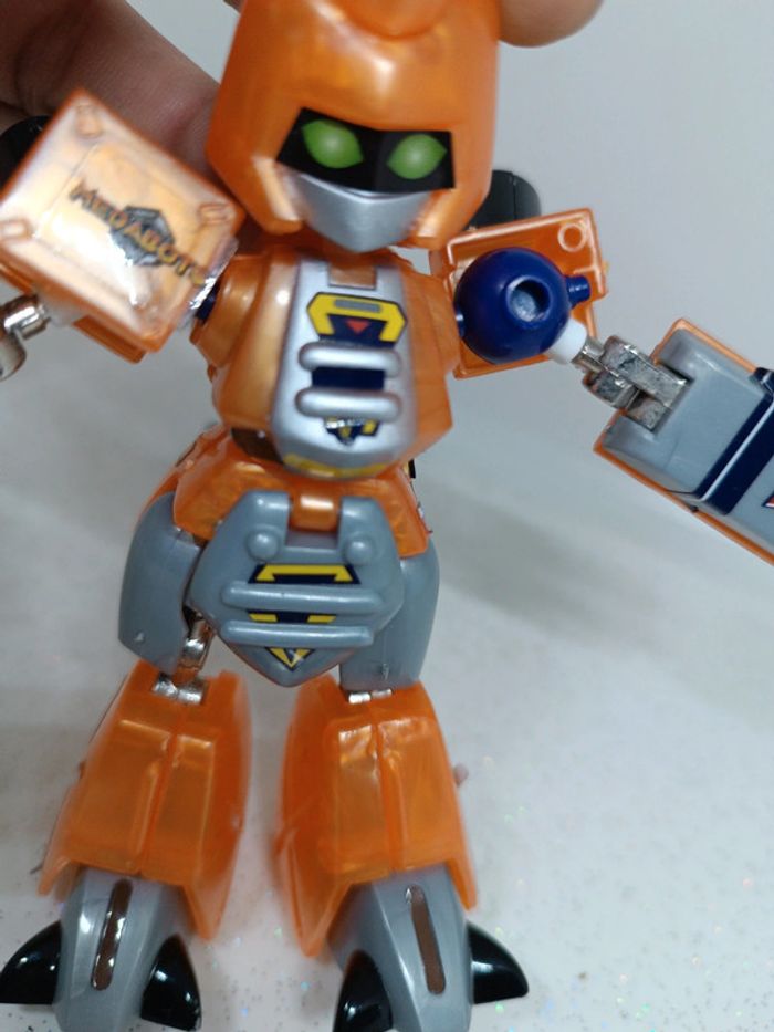 Robot bot assembler dual modèle orange metabee medabots emperor belzega robattle hasbro takara - photo numéro 7