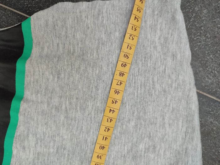 Combinaison short neuve S - photo numéro 12