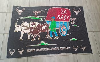 Paréo ou Grand Drapeau Banderole Za Gasy 