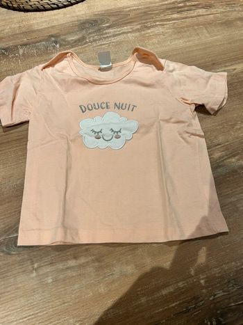 Tes shirt de nuit 36 mois
