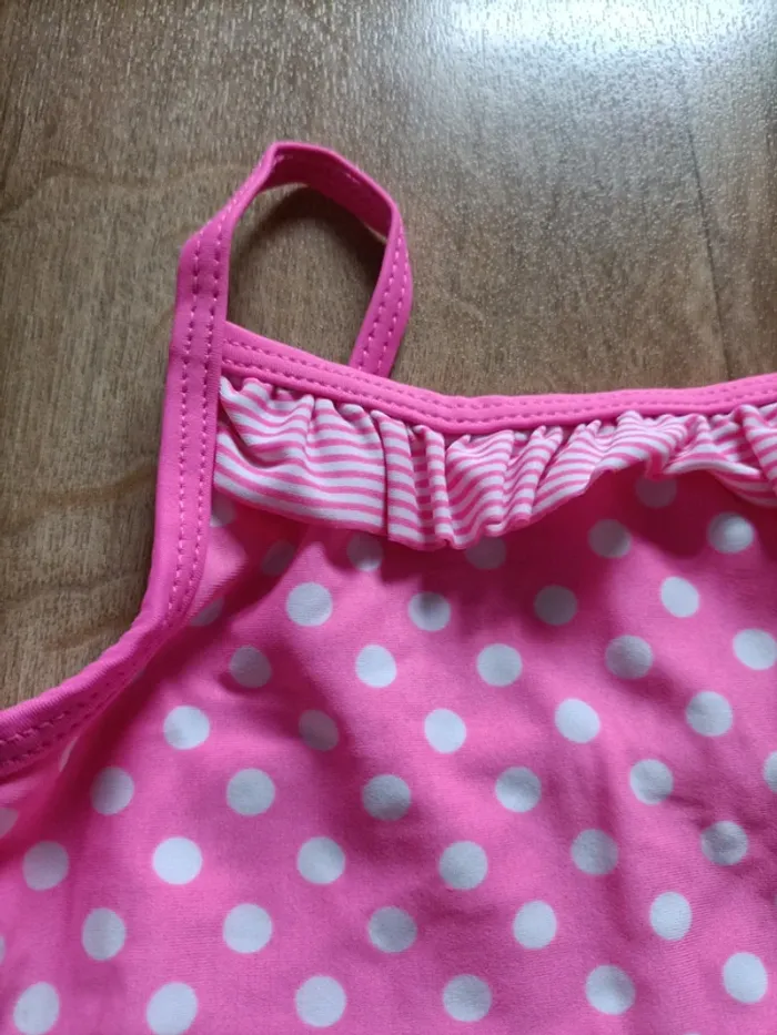 Maillot de bain 1 pièce 12 18 mois Primark style barbie - photo numéro 2